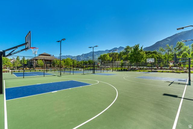 7 ROLLINGWOOD LN, Sandy, UT 84092