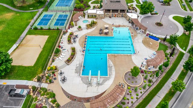 7 ROLLINGWOOD LN, Sandy, UT 84092