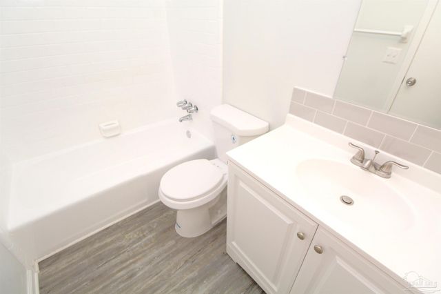 10151 Guidy Ln G-4, Pensacola, FL 32514