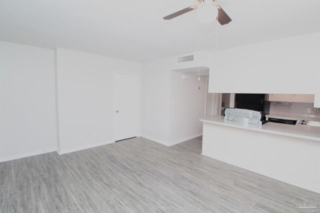 10151 Guidy Ln G-4, Pensacola, FL 32514