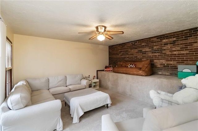 2837 Rosemont Drive, Lawrenceville, GA 30044
