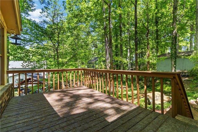 2837 Rosemont Drive, Lawrenceville, GA 30044