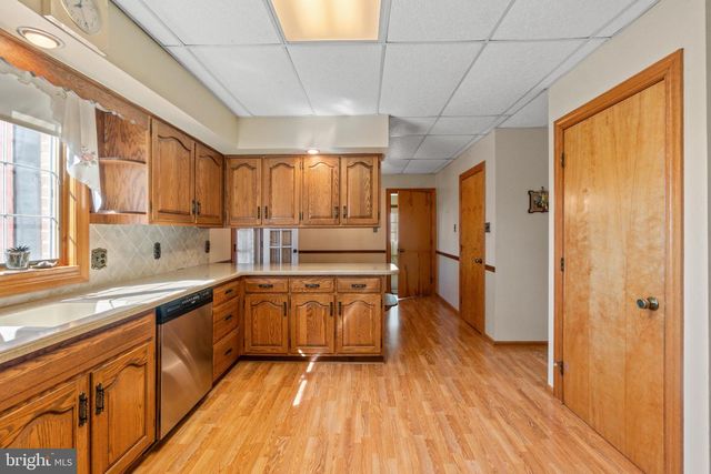 1052 GREEN HILL FARM RD, Reisterstown, MD 21136