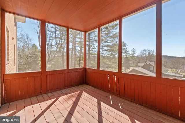 1052 GREEN HILL FARM RD, Reisterstown, MD 21136