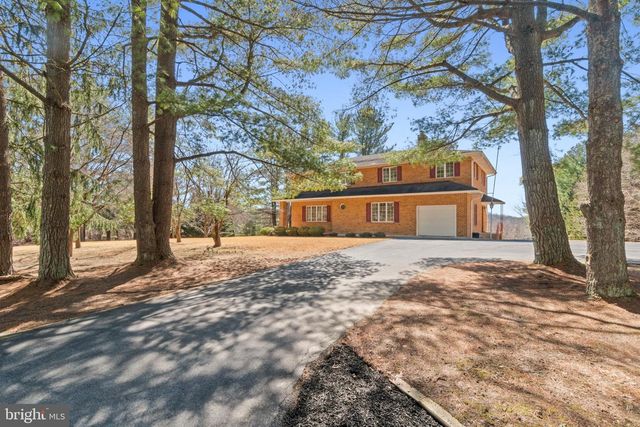 1052 GREEN HILL FARM RD, Reisterstown, MD 21136