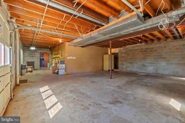 1052 GREEN HILL FARM RD, Reisterstown, MD 21136