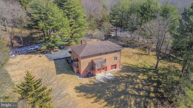 1052 GREEN HILL FARM RD, Reisterstown, MD 21136