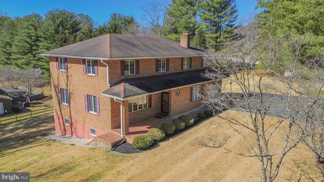 1052 GREEN HILL FARM RD, Reisterstown, MD 21136