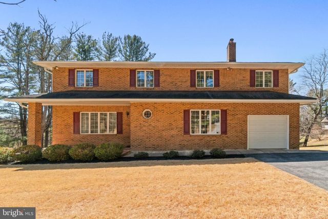 1052 GREEN HILL FARM RD, Reisterstown, MD 21136
