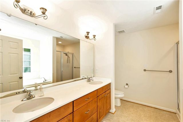 105 Crossing Waters WAY, Yorktown, VA 23690