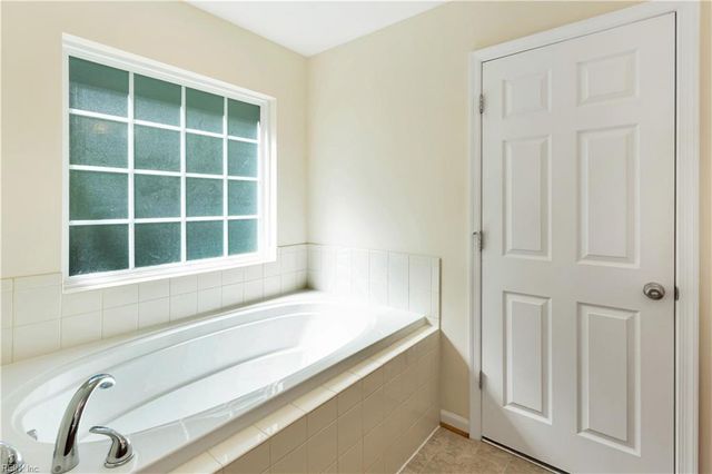 105 Crossing Waters WAY, Yorktown, VA 23690