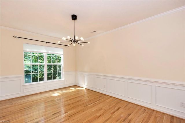 105 Crossing Waters WAY, Yorktown, VA 23690