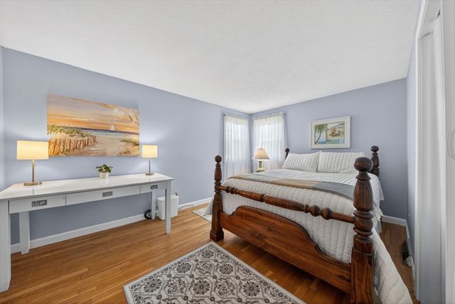 82 Park Rd, Lynn, MA 01904