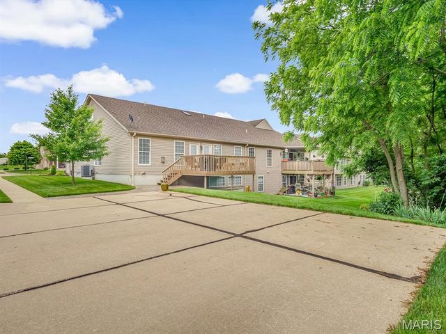 928 Alecia Drive, Waterloo, IL 62298