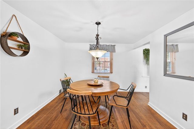 205 Hartle Rd, Shaler, PA 15116