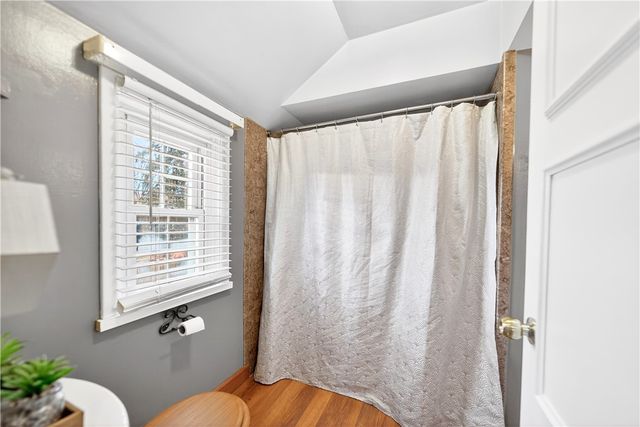 205 Hartle Rd, Shaler, PA 15116