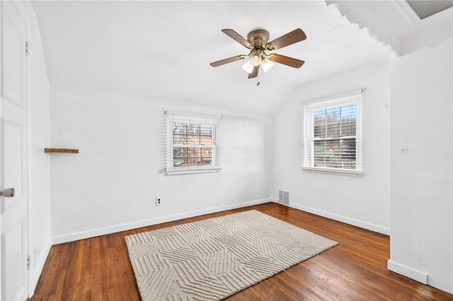 205 Hartle Rd, Shaler, PA 15116