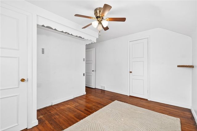 205 Hartle Rd, Shaler, PA 15116