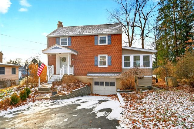 205 Hartle Rd, Shaler, PA 15116