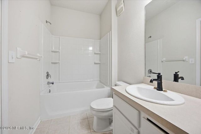 13364 BEACH Boulevard 319, Jacksonville, FL 32224
