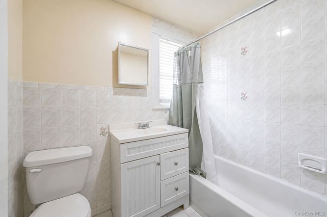 2706 Deerfield Road, Far Rockaway, NY 11691