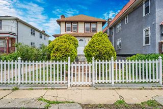 2706 Deerfield Road, Far Rockaway, NY 11691