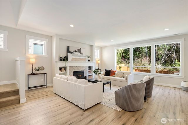 6136 Harbor Inlet Lane NW, Bremerton, WA 98311