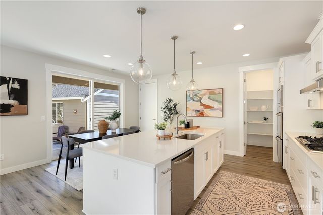 6136 Harbor Inlet Lane NW, Bremerton, WA 98311