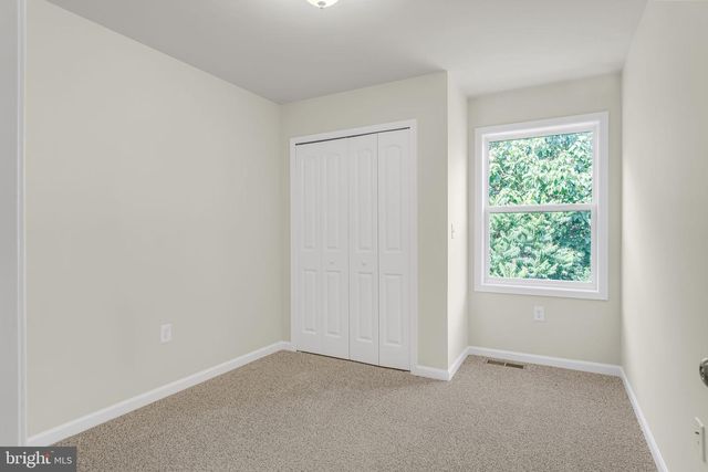 976 GREGS DR, Harrisburg, PA 17111