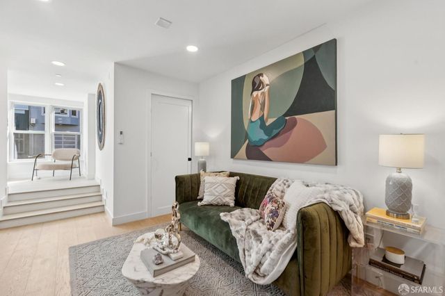 108 Albion Street 108-A, San Francisco, CA 94110