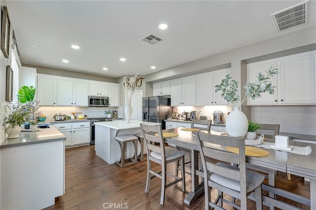 3120 Sand Pine Trail, Hemet, CA 92545