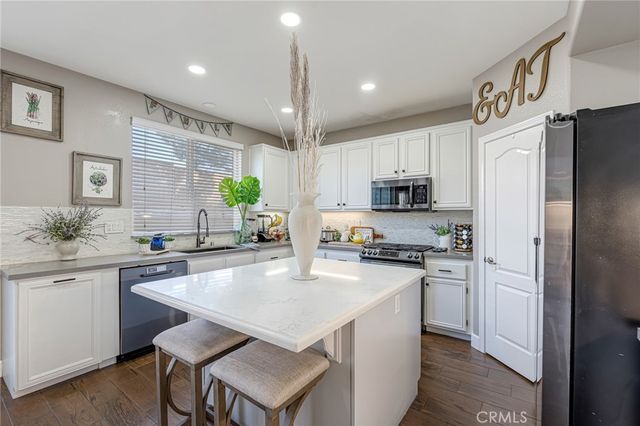 3120 Sand Pine Trail, Hemet, CA 92545