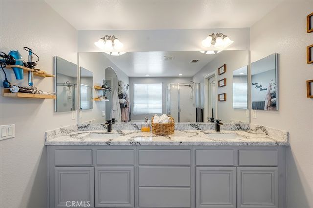 3120 Sand Pine Trail, Hemet, CA 92545
