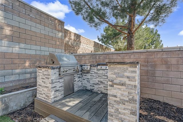 3120 Sand Pine Trail, Hemet, CA 92545