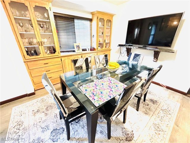 580 Elko Avenue, Akron, OH 44305