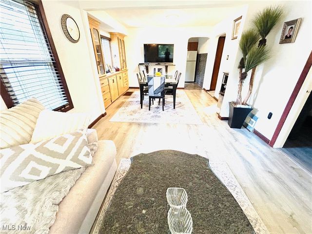 580 Elko Avenue, Akron, OH 44305