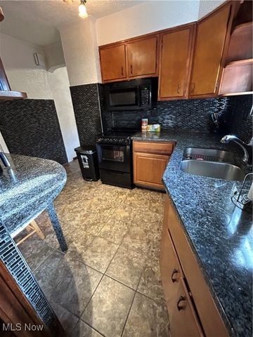 580 Elko Avenue, Akron, OH 44305