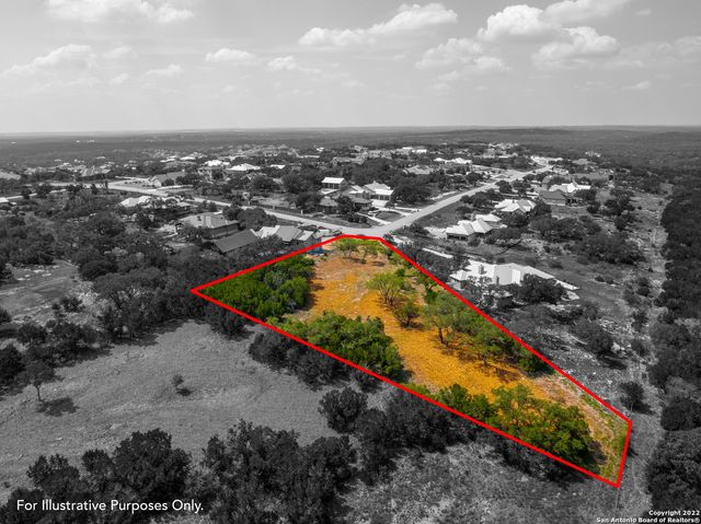 5922 CAMP CREEK DR, New Braunfels, TX 78132
