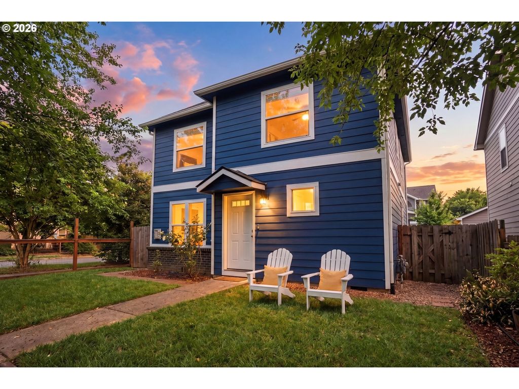 9406 N MACRUM Ave, Portland, OR 97203
