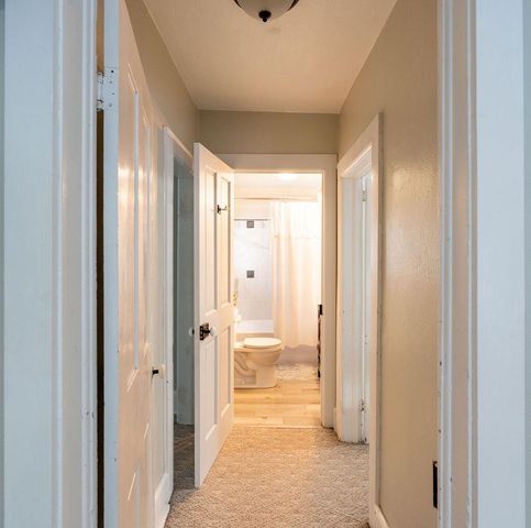 W1370 Gopher Hill ROAD, Ixonia, WI 53036