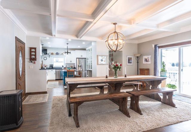 W1370 Gopher Hill ROAD, Ixonia, WI 53036