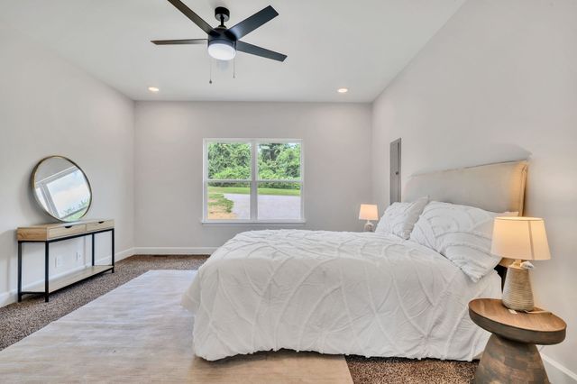 463 Jesse Work Road, Dickson, TN 37055