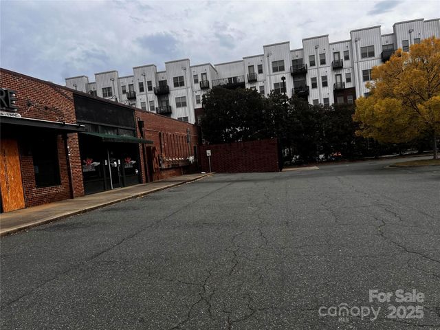 2338 Yadkin Avenue, Charlotte, NC 28205