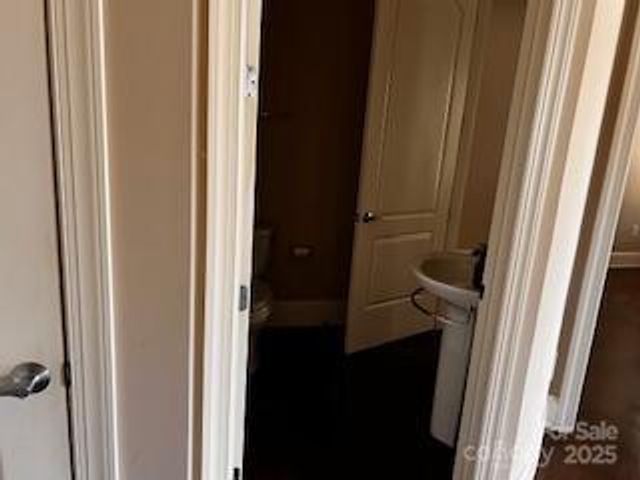 2338 Yadkin Avenue, Charlotte, NC 28205