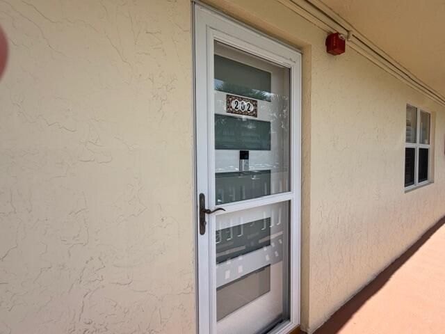 131 SE 3rd Avenue 202, Dania Beach, FL 33004