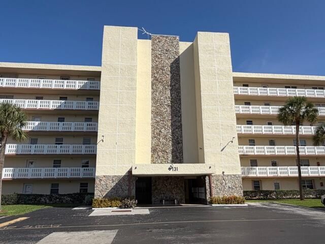 131 SE 3rd Avenue 202, Dania Beach, FL 33004
