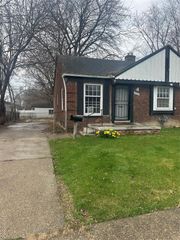 19726 Moross Road, Detroit, MI 48224