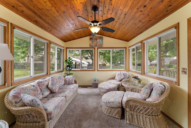 7358 Innsdale Avenue S, Cottage Grove, MN 55016