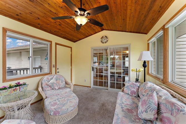 7358 Innsdale Avenue S, Cottage Grove, MN 55016