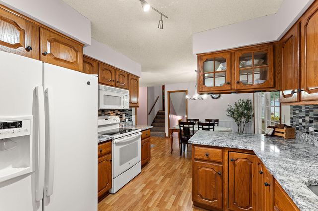 7358 Innsdale Avenue S, Cottage Grove, MN 55016
